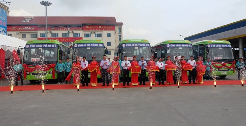 Khai trương tuyến 212 được nhiều người mong đợi
