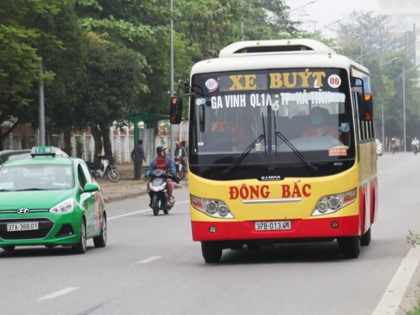 Xe buýt tại Nghệ An đóng góp vào sự phát triển kinh tế