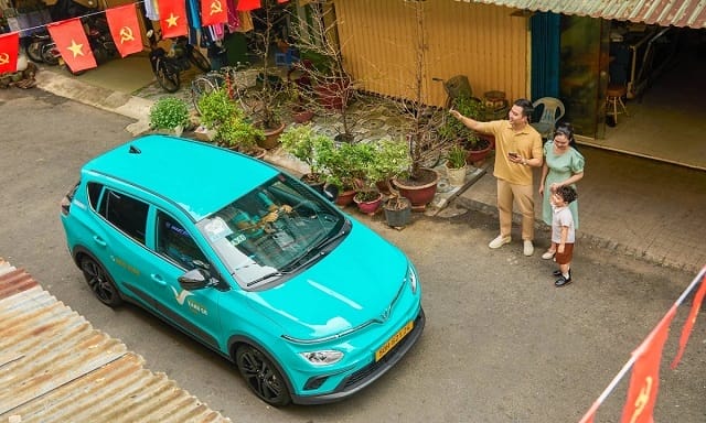 Bạn có thể gọi tổng đài Xanh SM để đặt xe nhanh chóng