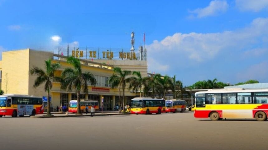 Chiều về từ Hà Nội đến Hòa Bình sẽ khởi hành từ Bến xe Yên Nghĩa và đi theo lộ trình khác