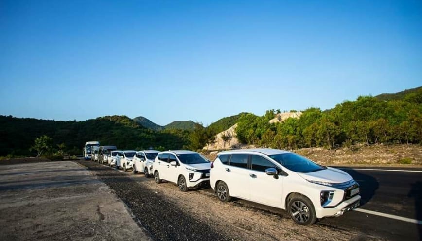Danh sách các liên hệ của taxi tại Thạch Trụ
