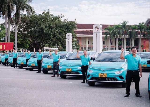Đội ngũ tài xế chuyên nghiệp