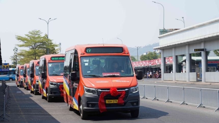 Giá vé xe buýt hợp lý, tiết kiệm chi phí