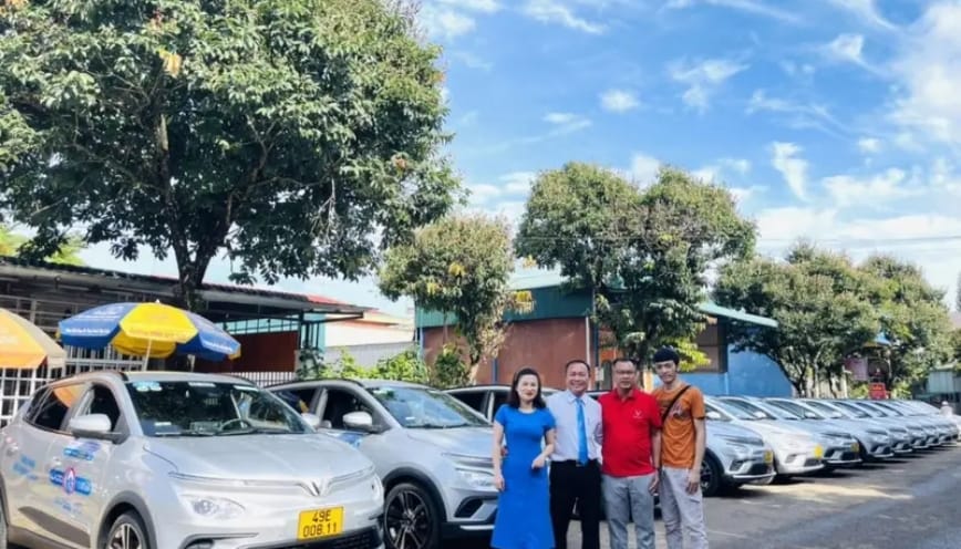 Hệ thống đặt giữ chỗ trước cho các chuyến đi cố định