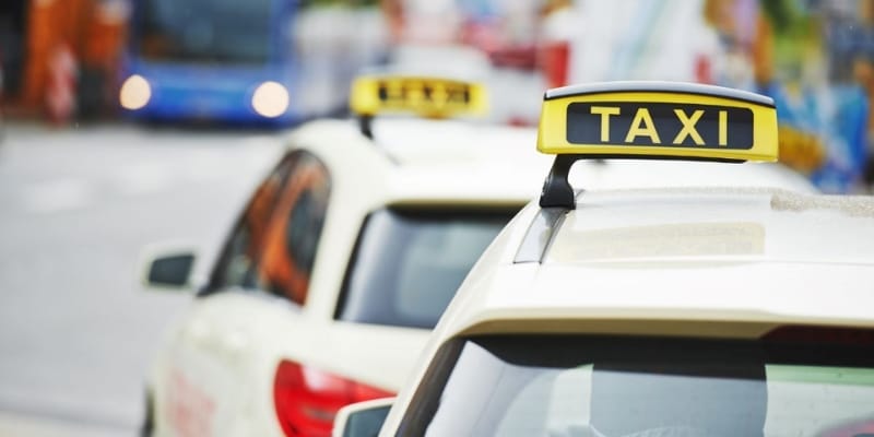 Kinh nghiệm sử dụng dịch vụ taxi Hồng Lĩnh bạn cần biết