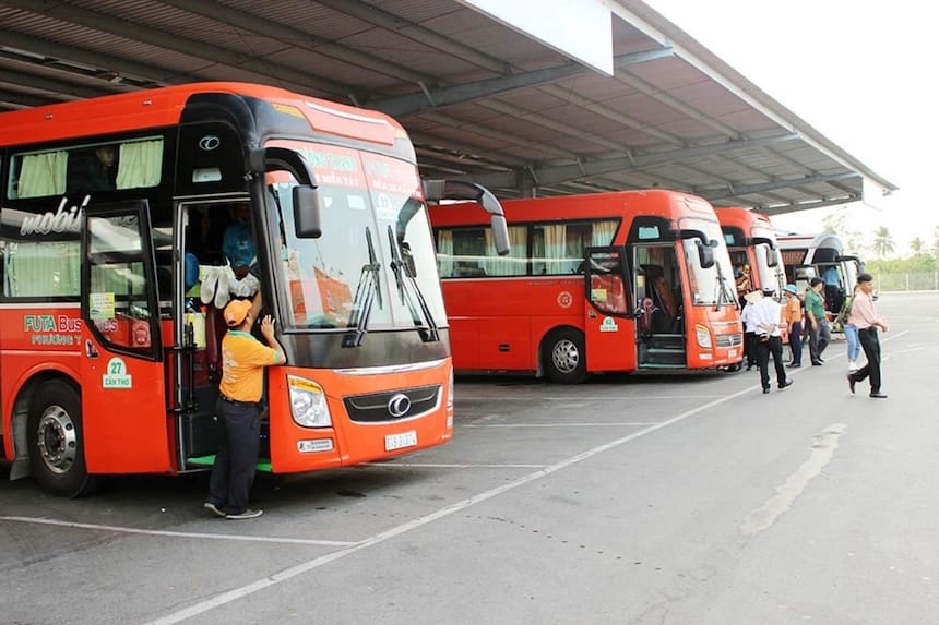 Lịch xe buýt Phương Trang Huế Vinh Hiền mang đến cho hành khách một hành trình an toàn