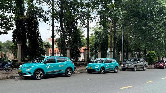 Sadec dẫn đầu xu hướng sống xanh cùng taxi xanh điện