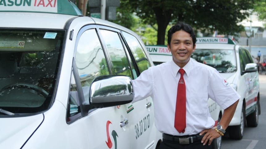 Số điện thoại taxi Vinasun Ninh Thuận giúp đặt xe nhanh chóng