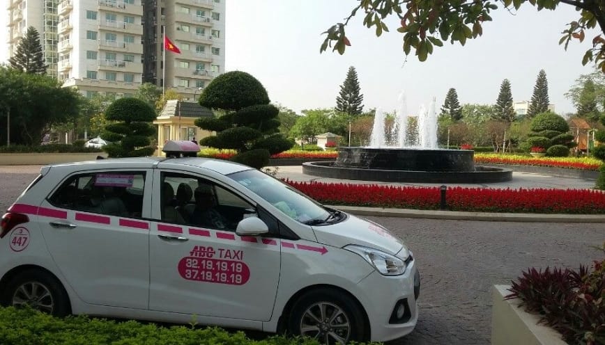 Taxi ABC là lựa chọn cho khách hàng muốn tiết kiệm chi phí