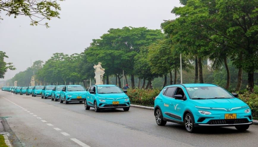 Taxi Xanh SM được ưu ái với hệ thống xe hiện đại, di chuyển êm ái