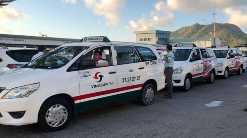 Taxi Vinasun với dàn xe hiện đại tiện nghi