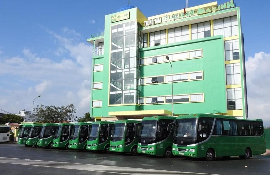 Tham khảo bảng giá vé xe buýt số 02 được niêm yết công khai trên xe