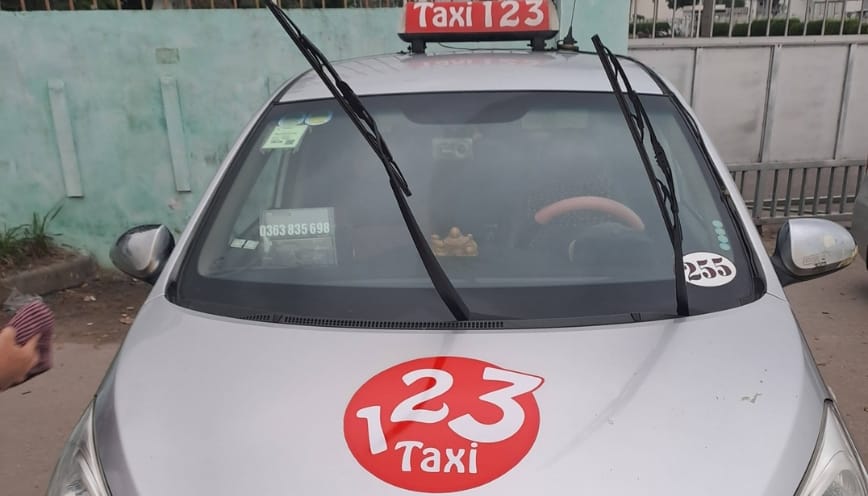Tiêu chí lựa chọn hãng taxi uy tín ở khách hàng tại khu vực