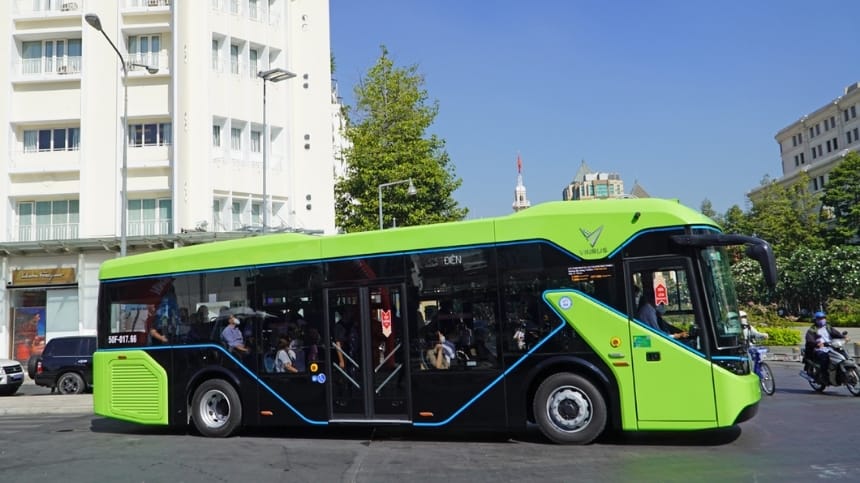 Xe bus E05 có hệ thống điểm dừng tại các vị trí quan trọng