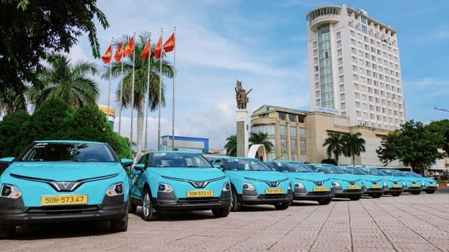 Xe xanh, không khói bụi, chạy êm ru – đúng chuẩn phong cách sống mới của người phố núi