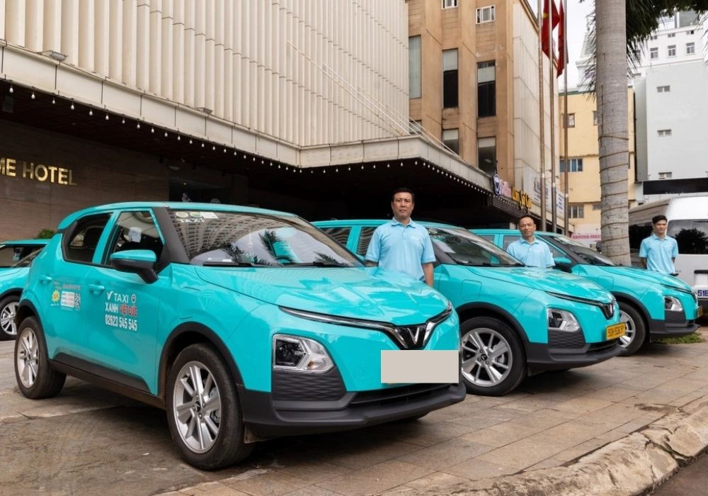 Bạn có thể đặt Taxi Phương Đông Đắk Mil nhanh chóng theo nhiều cách khác nhau