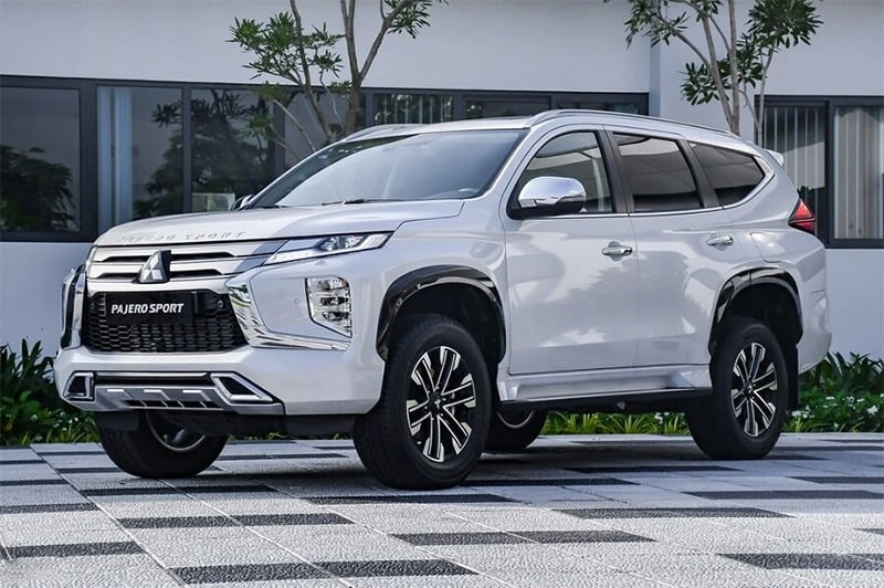 Bảng giá chi tiết các phiên bản Mitsubishi Pajero Sport mới nhất