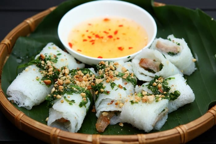Bánh hỏi là món ăn đặc sản giản dị nổi tiếng của Bình Định