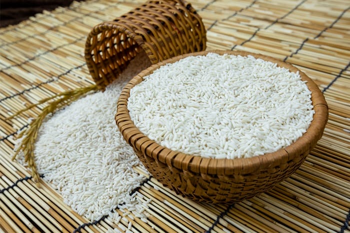 Nếp ngự là nguyên liệu quan trọng nhất để làm bánh hồng Bình Định