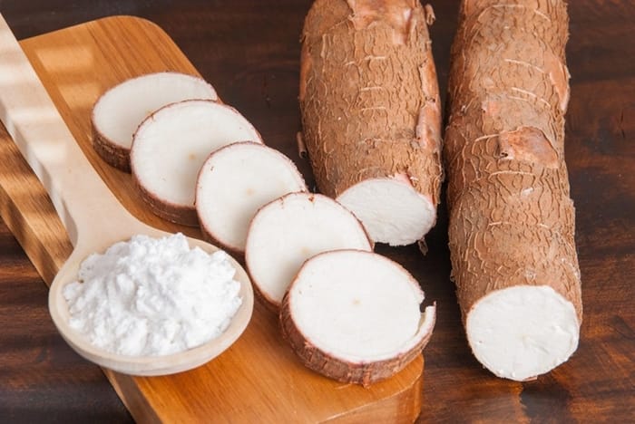 Khoai mì là nguyên liệu chính để làm bánh tráng mì Bình Định