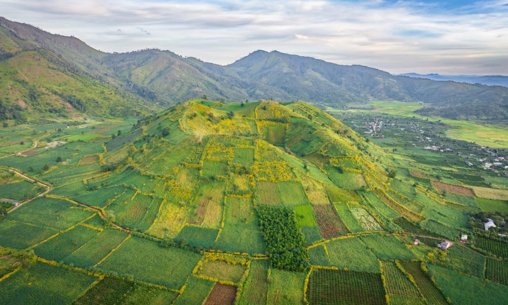 Biển Hồ Pleiku Gia Lai: Ngắm nhìn không gian hùng vĩ, thơ mộng vùng núi lửa Chư Đăng Ya