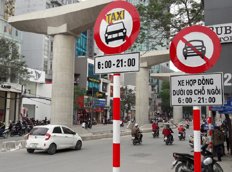 Biển phụ S.508 giới hạn thời gian cấm ô tô