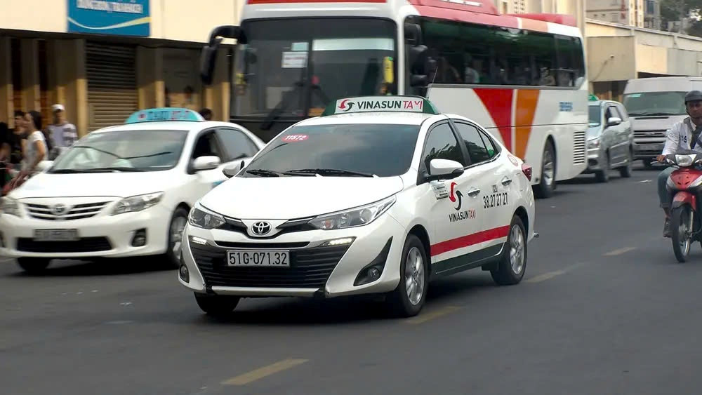 Biểu tượng Vinasun, một trong những hãng xe taxi Bình Dương có lịch sử lâu đời