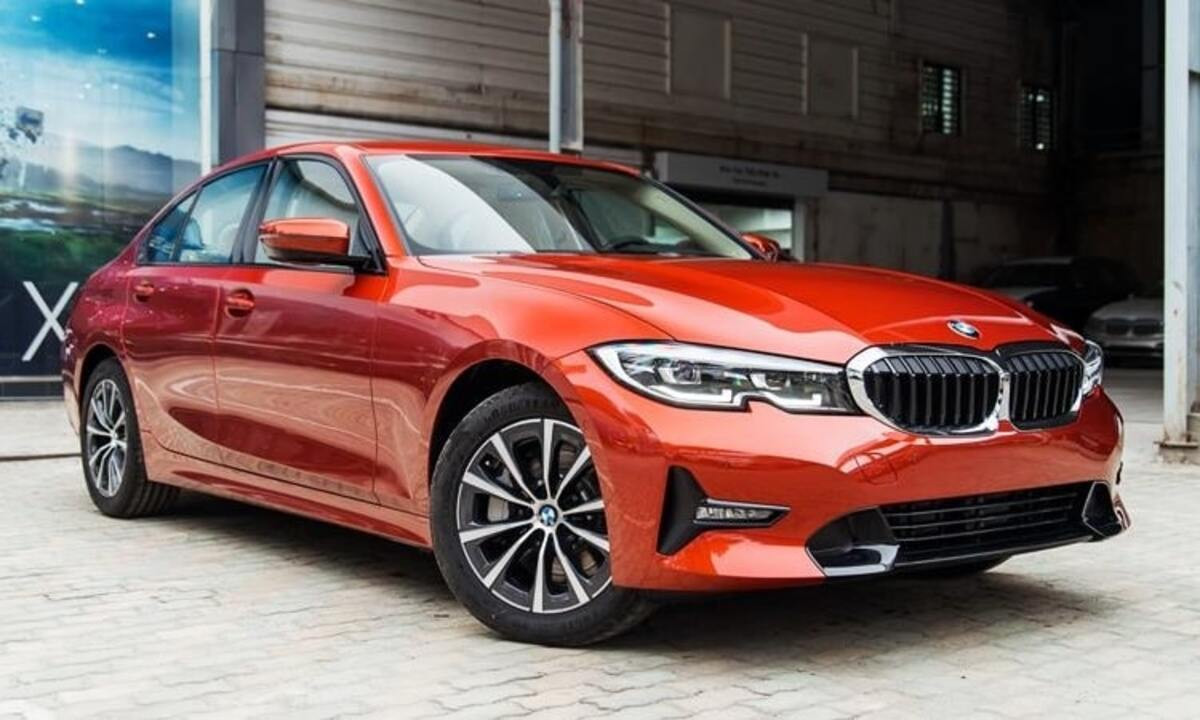 BMW 3-Series – một trong những đối thủ cạnh tranh chính của Subaru WRX
