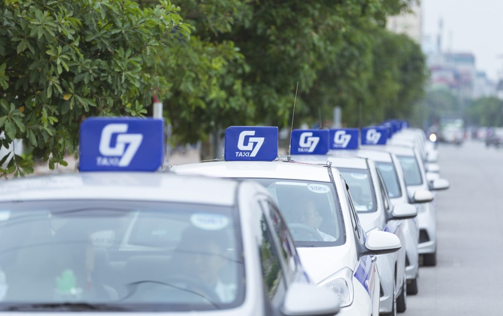 Bộ nhận diện thương hiệu G7 Taxi chuyên nghiệp