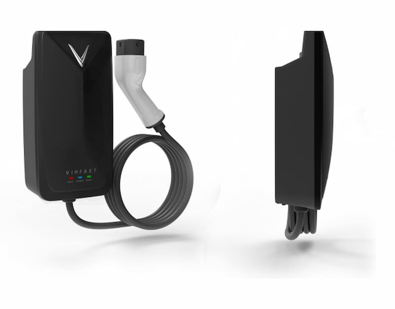 Bộ sạc xe máy điện VinFast với công nghệ hiện đại giúp tối ưu quá trình sạc