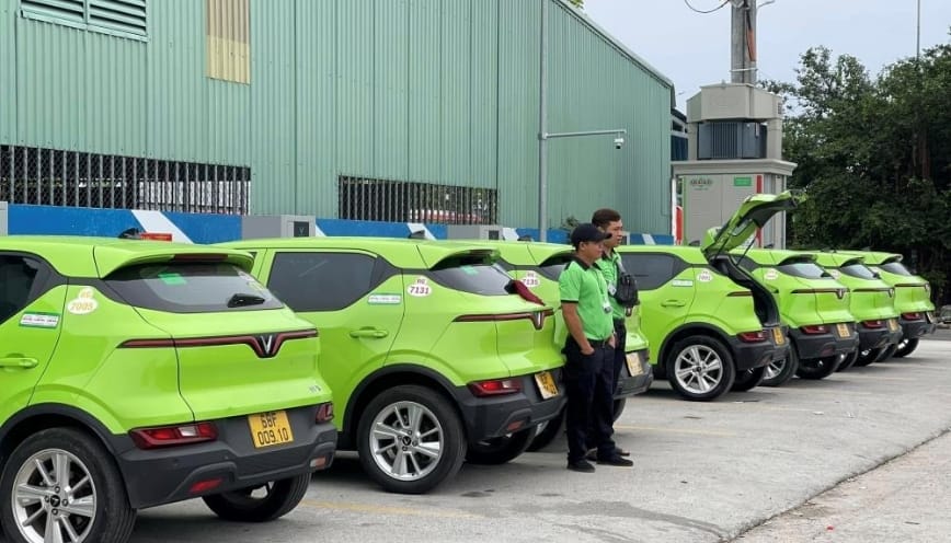 “Bức tranh” di chuyển bằng taxi tại An Biên hiện nay