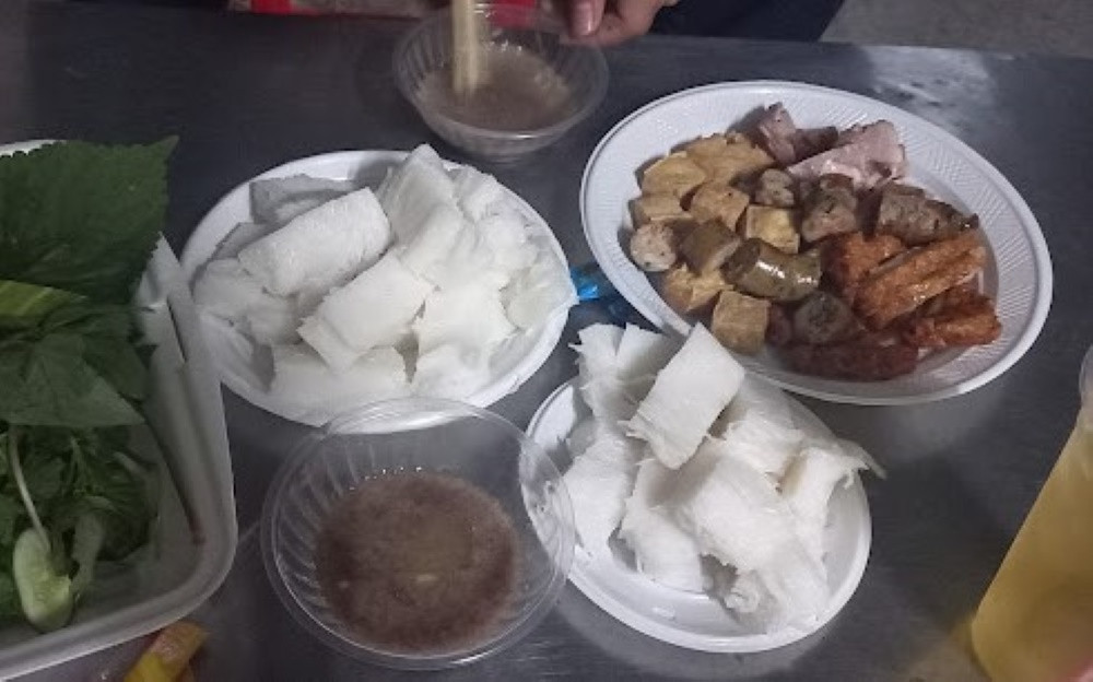 Bún đậu mắm tôm Huy Nam dù bán mang về vẫn đảm bảo chất lượng