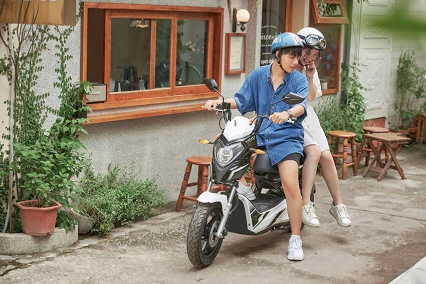 Các dòng xe máy điện dưới 15 triệu phù hợp cho học sinh