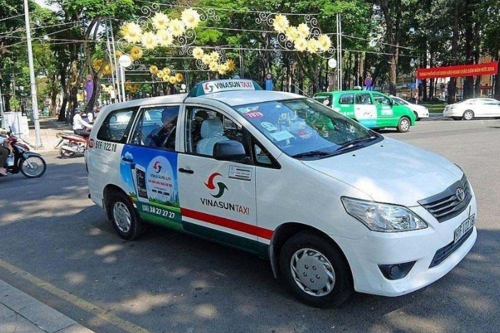 Các dòng xe và mức giá cước khác nhau của dịch vụ taxi Vinasun tại Tân An Long An