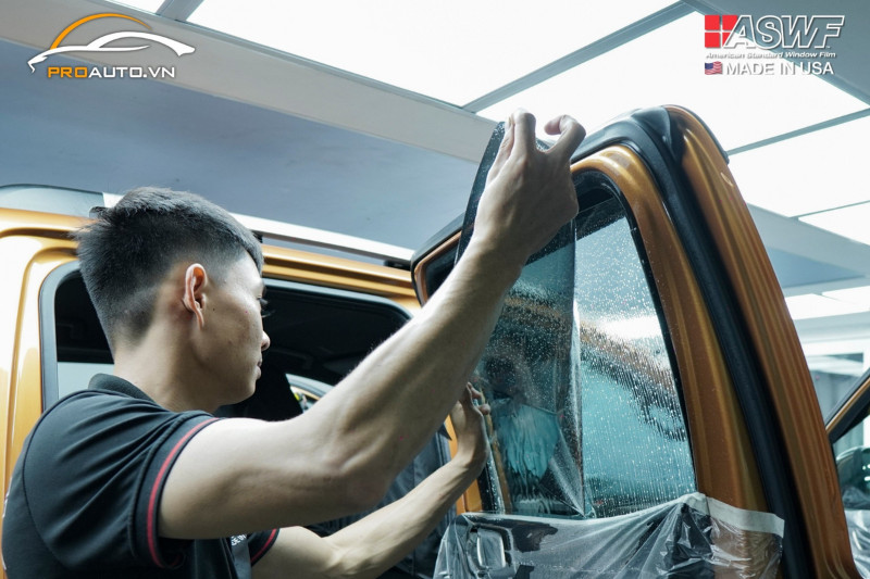 Các mẹo bảo quản hiệu quả cho phim cách nhiệt ô tô sau khi dán