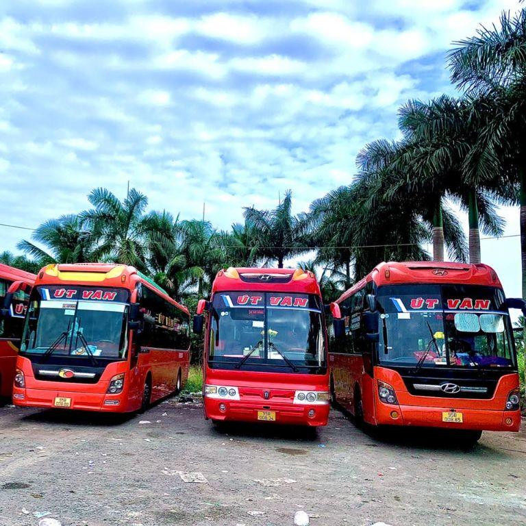 Các xe khách hiện đại phục vụ tuyến Yên Bái đi Thanh Hóa