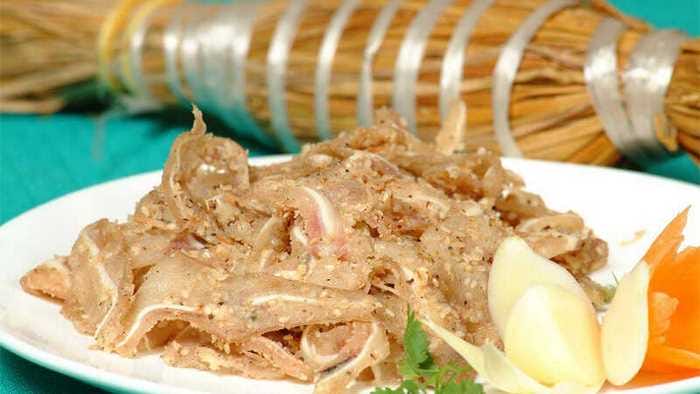 Tré Bình Định là món khoái khẩu trong các dịp lễ Tết, tụ họp hay món nhậu nhiều người yêu thích