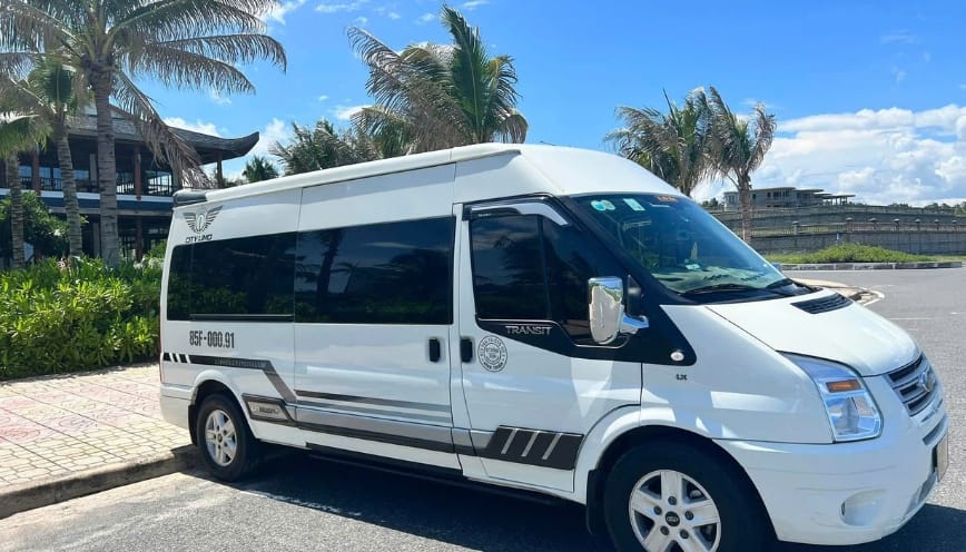 Cách đặt taxi khi du lịch Vĩnh Hy