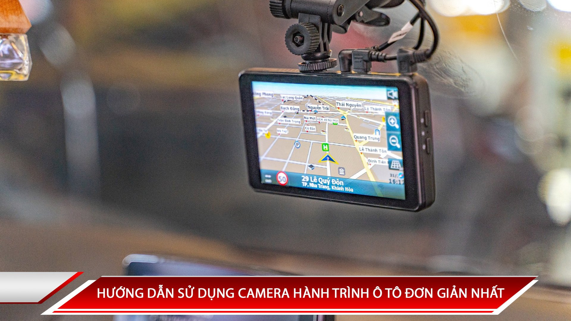 Camera hành trình ô tô gắn trên kính chắn gió xe