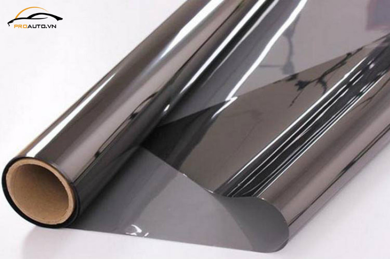 Cấu tạo và công dụng của phim cách nhiệt ô tô