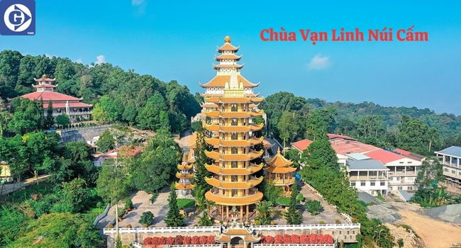 Chi tiết Bảo Tháp Quan Âm tại Chùa Vạn Linh Núi Cấm, biểu tượng tâm linh trên Núi Cấm.