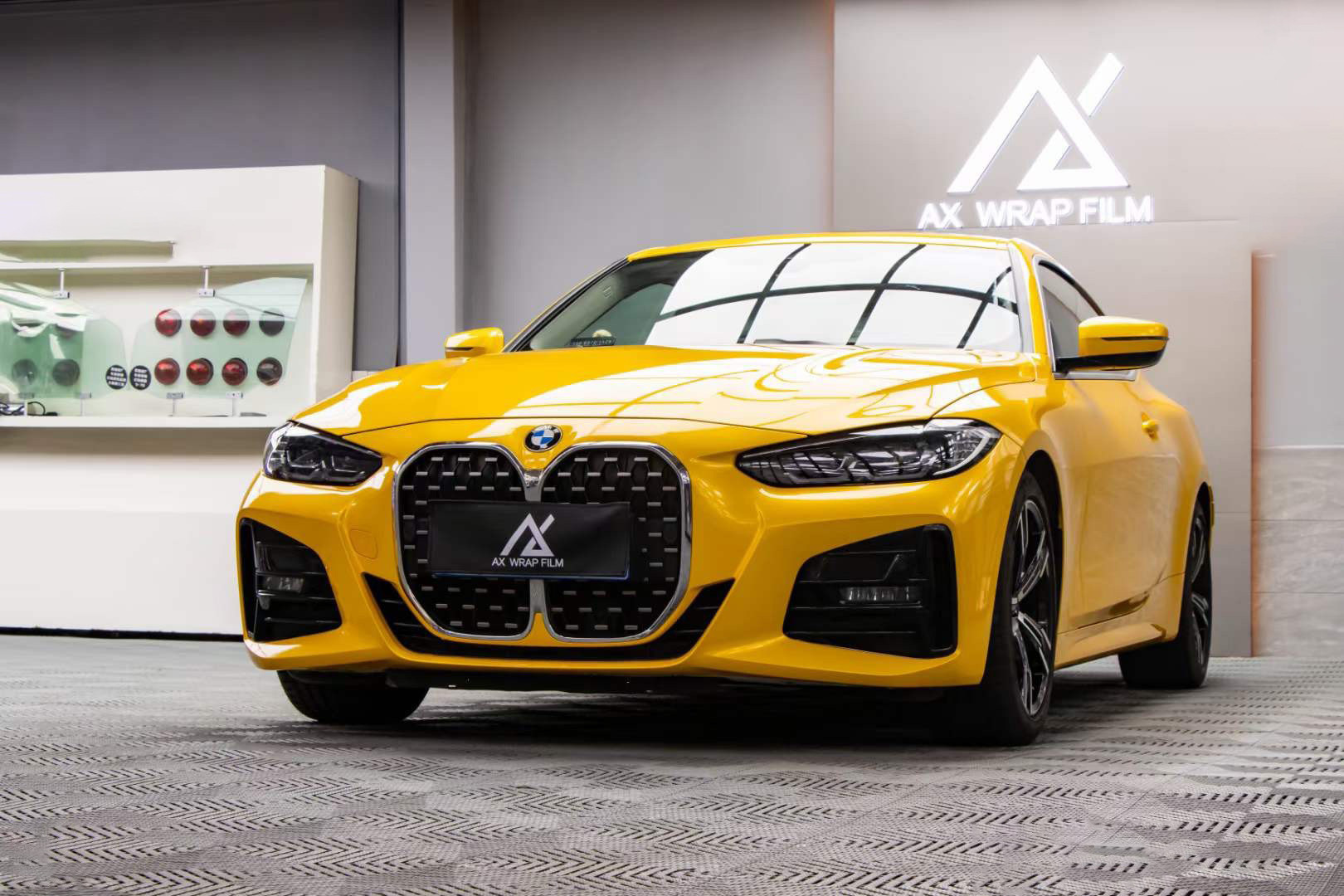 Chiếc BMW sau khi wrap