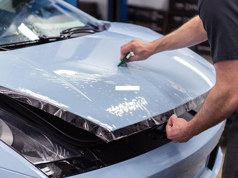 Chọn loại decal phù hợp để dán xe ô tô đúng quy định
