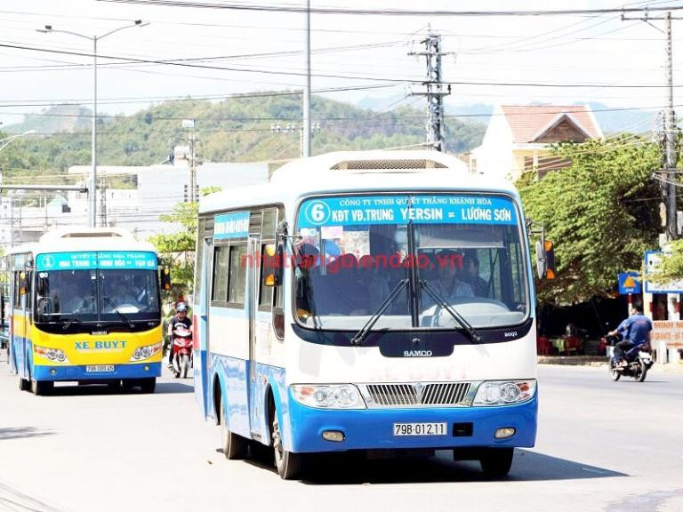 Chọn xe buýt công cộng đi Bến xe phía Nam Nha Trang