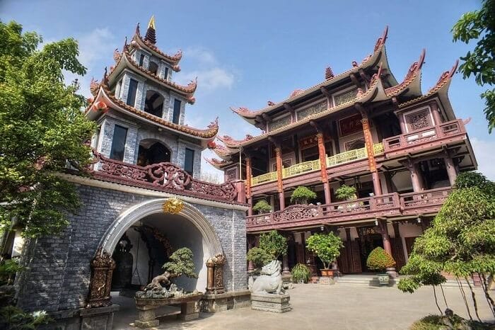 Kiến trúc cổ kính có lịch sử lâu đời