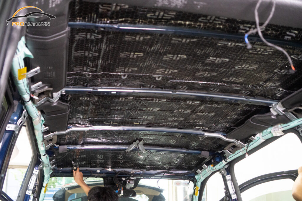Chuyên nghiệp thi công cách âm chống ồn xe Peugeot 3008