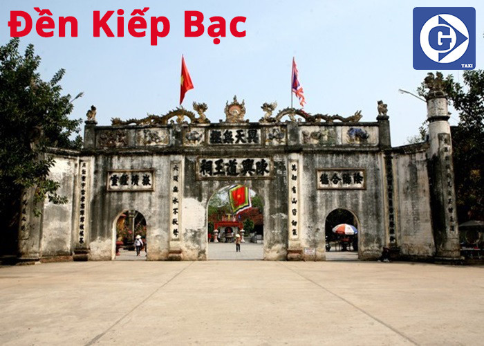 Cổng vào Đền Kiếp Bạc thờ Đức Thánh Trần Hưng Đạo