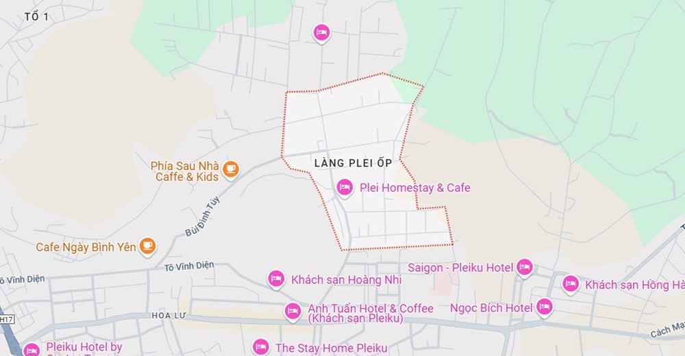 Cổng vào Làng Plei Ốp, một điểm đến văn hóa ở trung tâm Pleiku