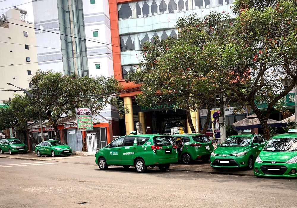 Đa dạng các dòng xe taxi Mai Linh hoạt động tại Uông Bí