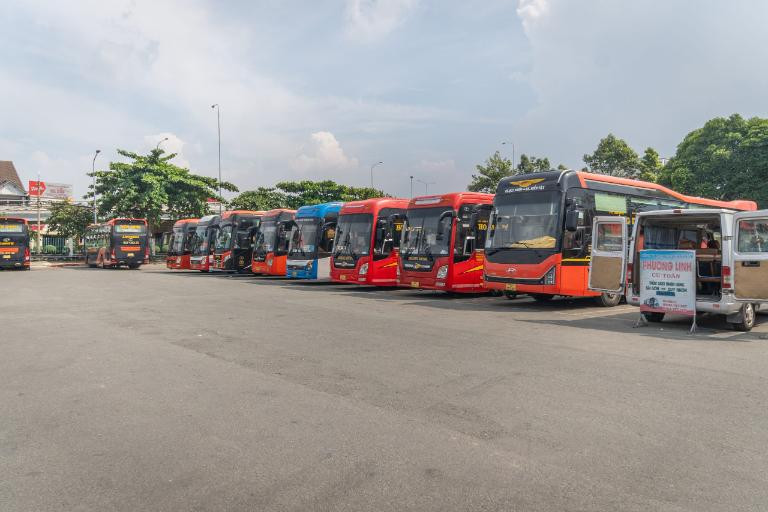 Đa dạng các tuyến xe xuất phát từ Bến xe Ngã Tư Ga Sài Gòn